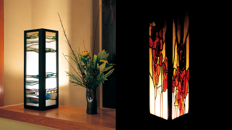 草間幸子/ステンドグラス作品　＜照明オブジェ　“時：堆積”（左）“時：バラ”（右）＞
